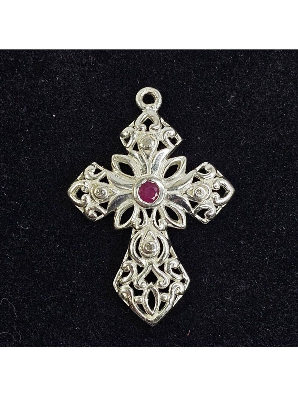 925 Sterling Silver Filigree Cross Pendant Red Stone Openwork 3.79g 34.5mm C^A
